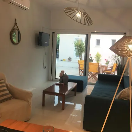 Marion House * 阿里克斯